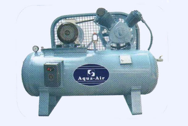 Small reciprocating garage air compressor